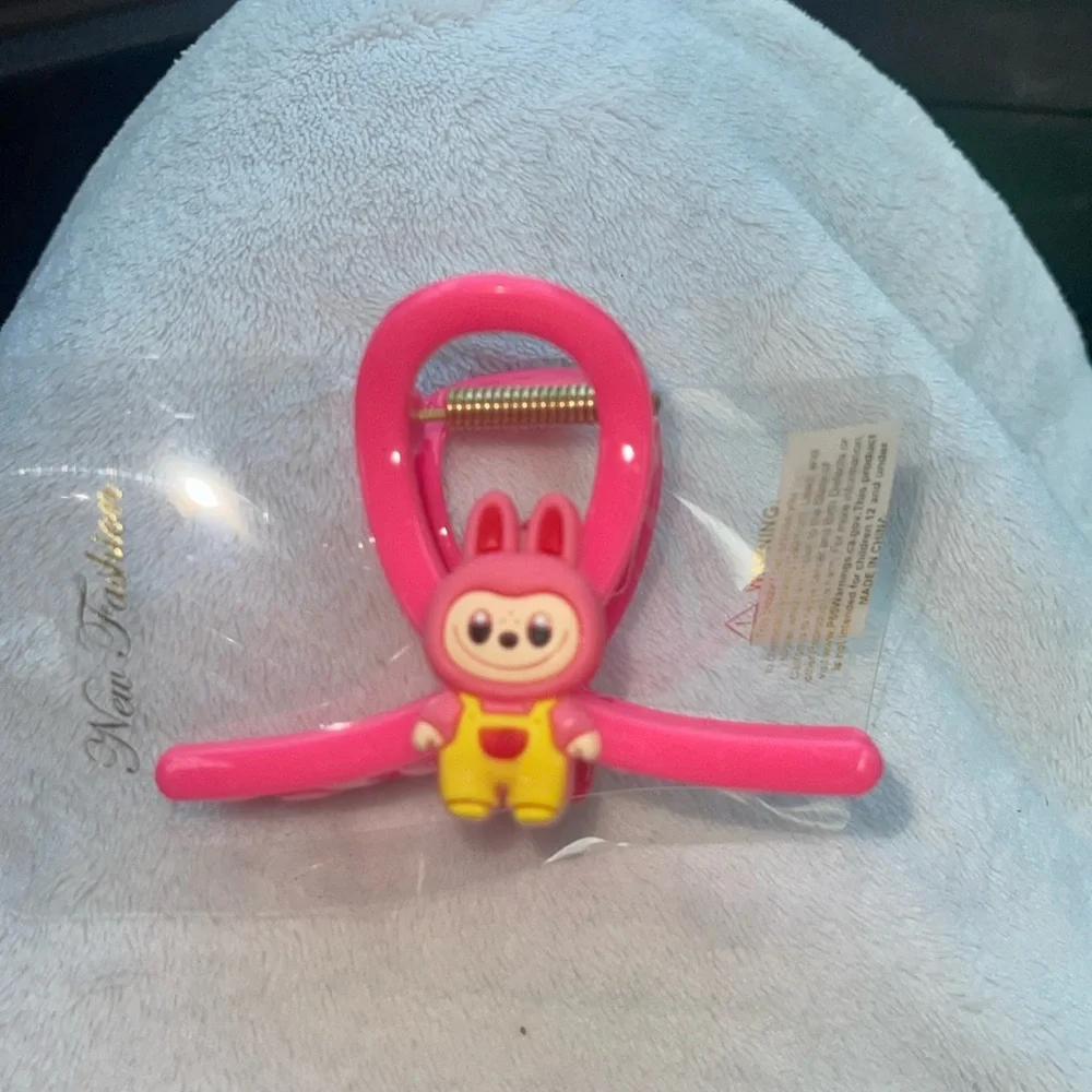 Cute pink Hair Clip with Labubu monster Character nwt